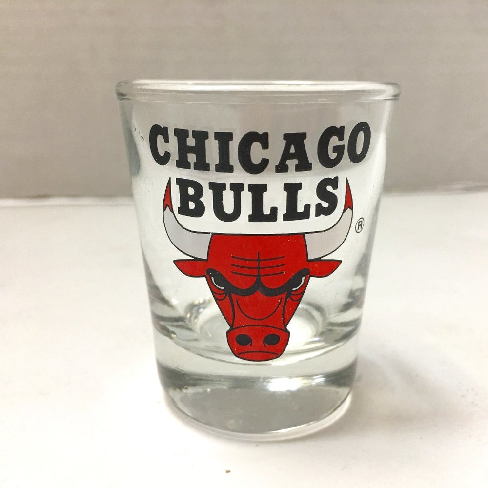 Chicago Bulls NBA shot glass